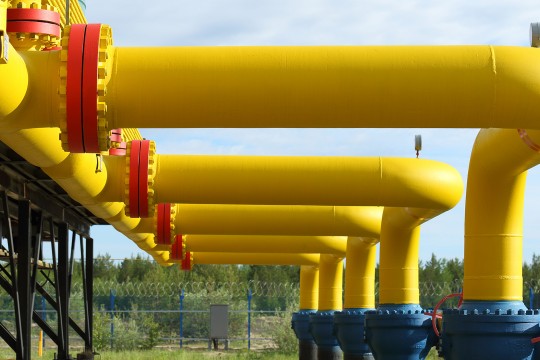 tuyaux jaunes de distribution de gaz naturel